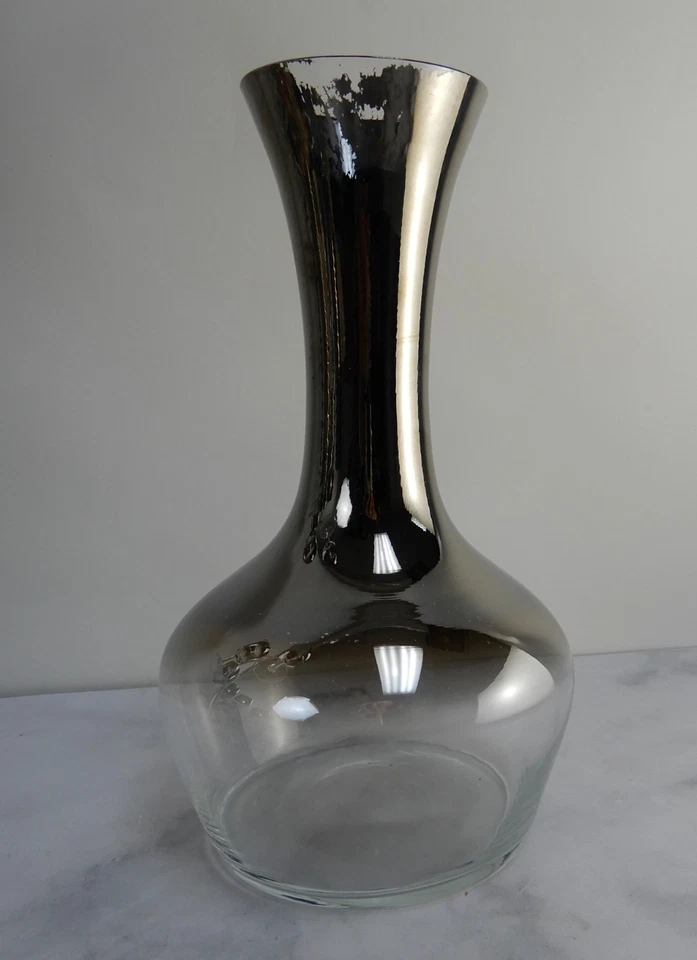 Vintage Silver Fade Dorothy Thorpe Wine Glasses,Decanter,on Spiral Stand - Image 3 of 4