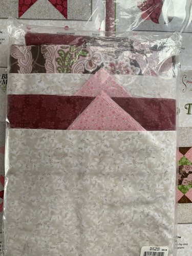 Kit de couette torsadée tulipe rose 12 blocs du mois + kit de réglage neuf dans son emballage Joann's - Photo 7/12