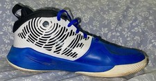 Nike Team Hustle D Game Royal White Shoes Sneakers AQ4224 Youth Boy's Size 6 Y