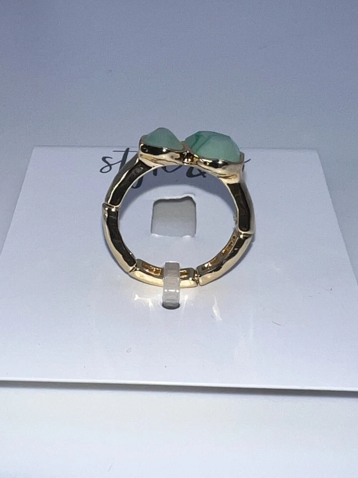 Anillo elástico Style & Co tono dorado doble piedra verde claro tamaño ajustable nuevo Foto 2 de 4