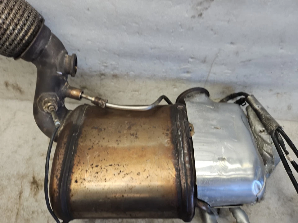 Volkswagen Passat TDI DPF 2012-2016 sistema de escape OEM 3C0131765F Foto 4 de 4