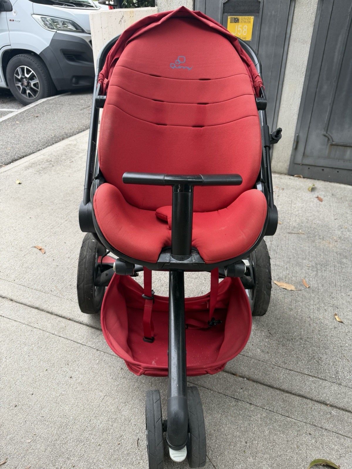 Quinny + Maxi-Cosi combo passeggino con ovetto, rosso/nero pieghevole — foto 8