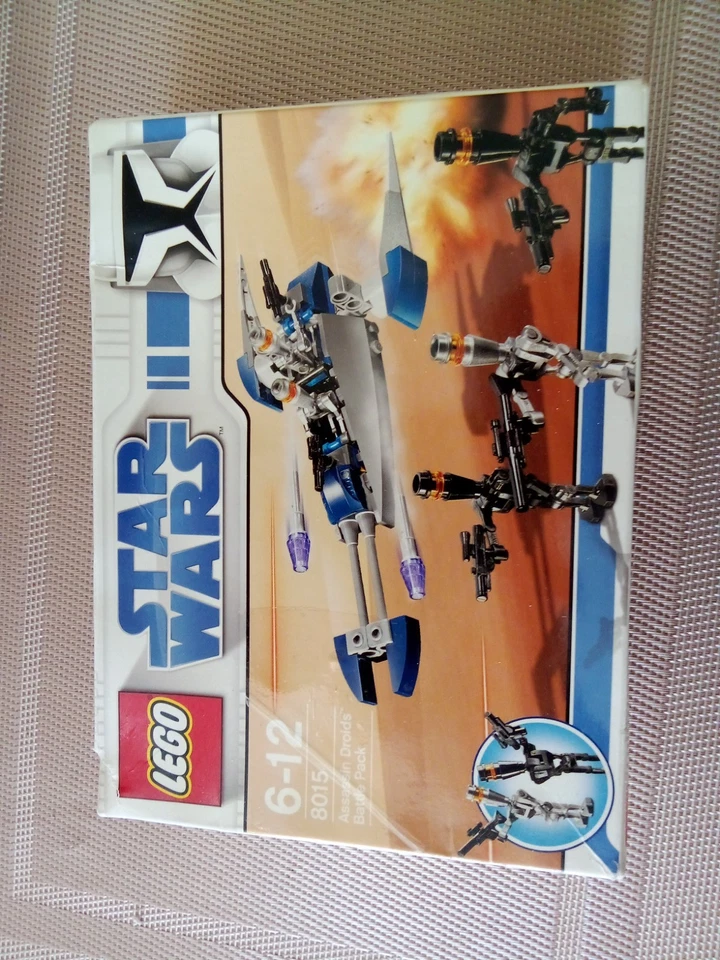 LEGO Star Wars 8015 Assassin Droids Battle Pack, photo 1 sur 2