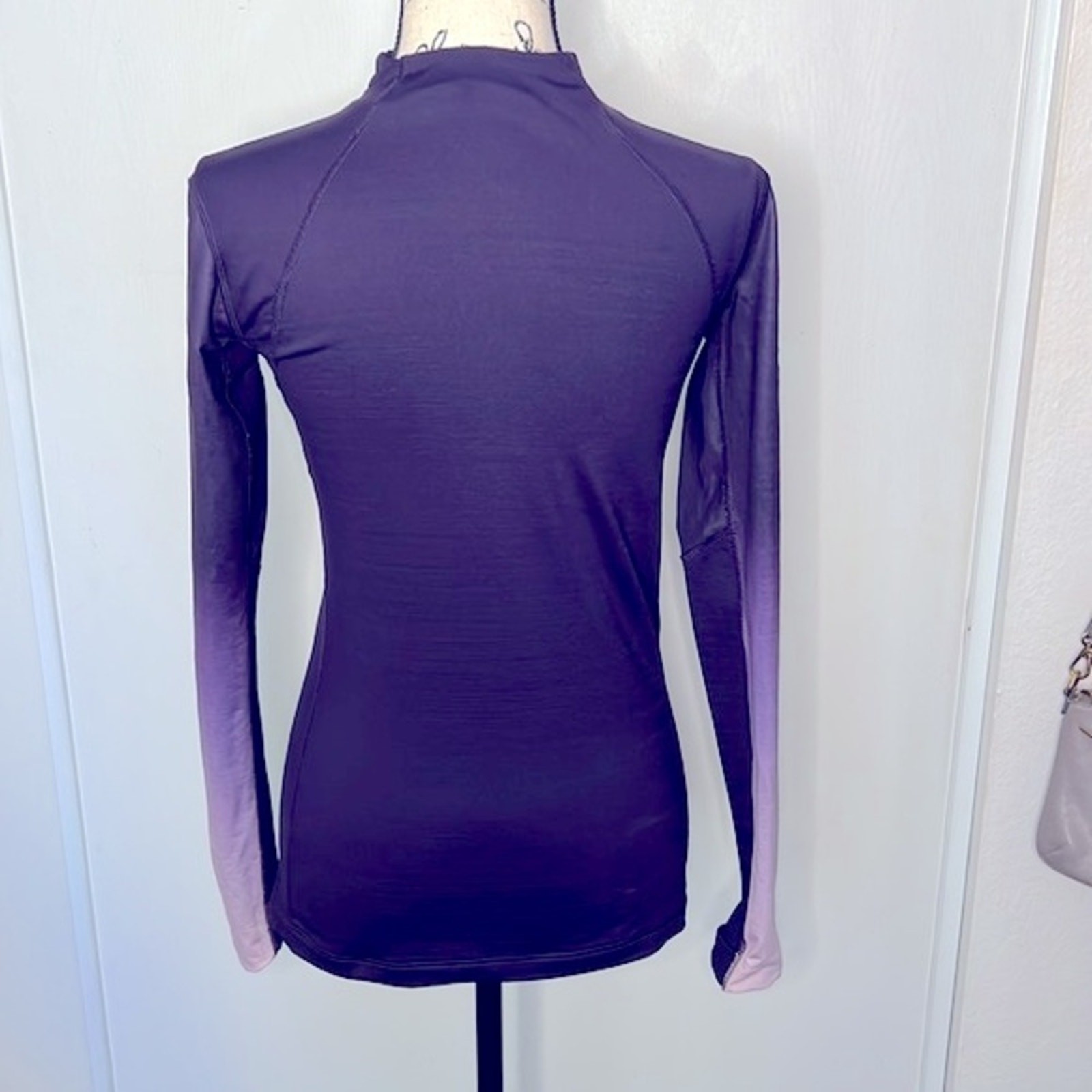 Nike Pro Hyperwarm Performance Compression Size M… - image 4