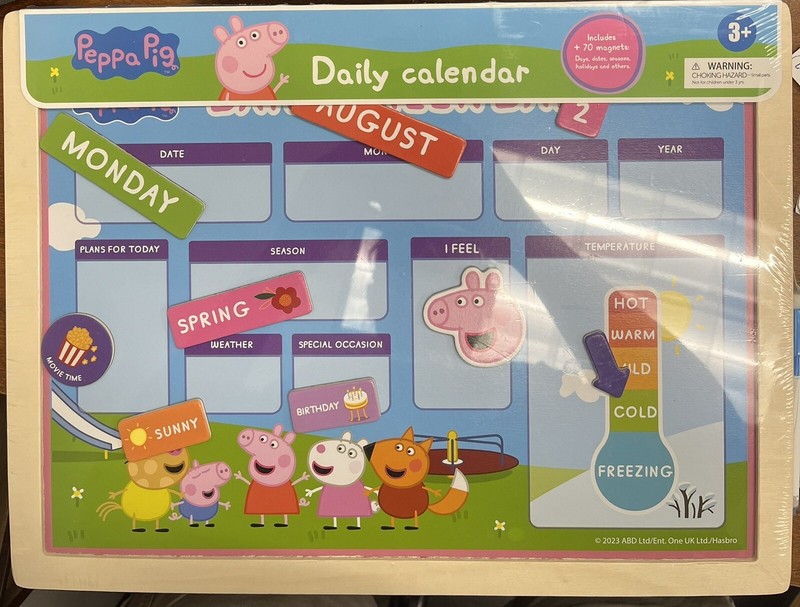 Brand New Still Wrapped Peppa Pig Daily Magnetic Calendar With 70 Magnets!