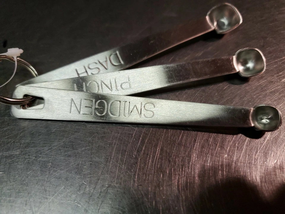 Mrs. Anderson's Baking Stainless Steel Dash, Pinch, Smidgen Spoons - Image 2 of 4