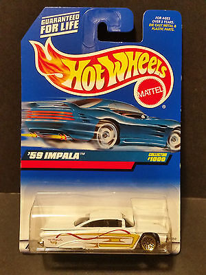 Hot Wheels 1998 Mainline Series White '59 Chevy Impala Collector #1000 w/Gold LW 