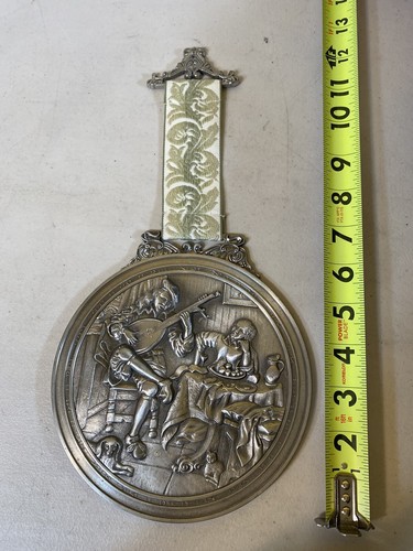 German metal plate Zinn-Becker-GMBH Pewter medallion engraved 74B75 - Picture 5 of 6