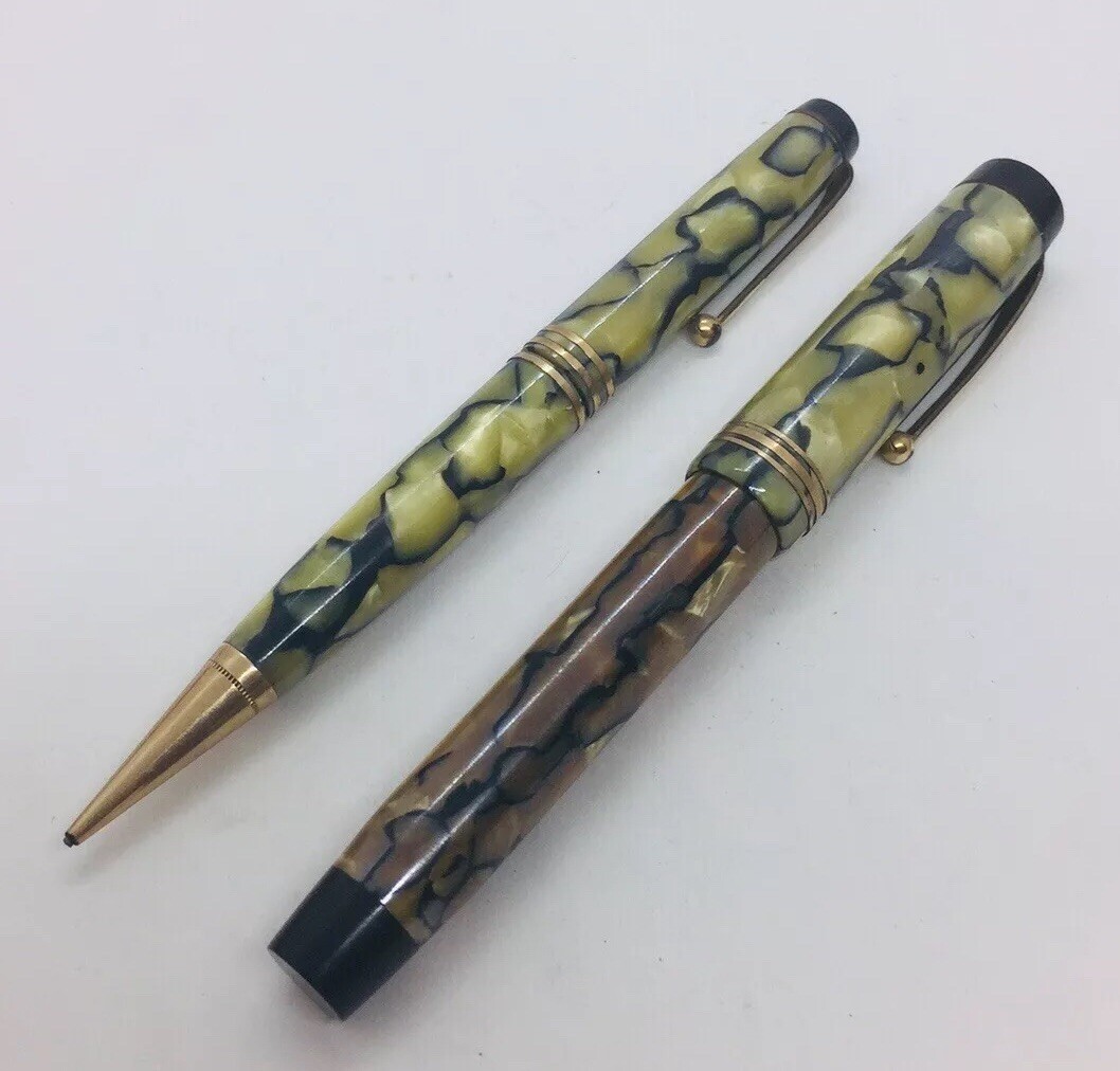 Parker Duofold Vintage Green & Black Pearl Fountain Pen & Pencil