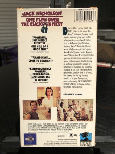 One Flew Over the Cuckoos Nest (VHS 1993) Forman Nicholson Kesey RARE CULT NM - Picture 3 of 5