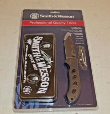 Smith & Wesson Professional Quality Tools Knife w Collectible Tin SWPROM-15-2CP