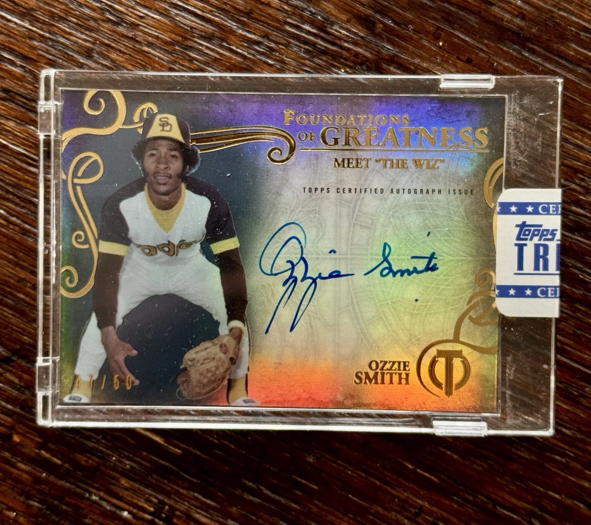 Topps Ozzie Smith Autographed Baseball Sports Trading Cards