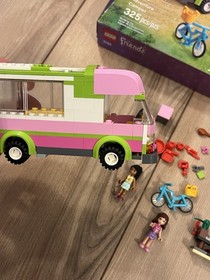 LEGO Friends 3184 Adventure Camper Building Set 100% Complete Retired