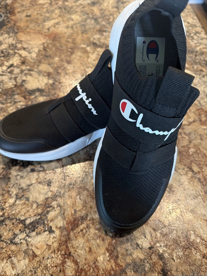 Champion черный кроссовки размер 10 женщин совершенно новый никогда не носил - Изображение 2 из 4