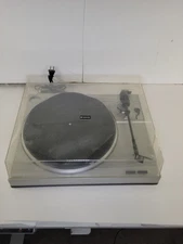 Sanyo TP X1 Vintage Direct Drive Turntable with Auto Return Feature Spins Fine  