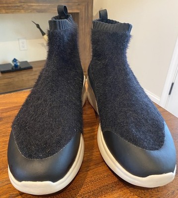 Ugg Australia Womens Griffith Black Wool Slip On Sneakers Size 9 Excellent