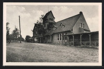 Postcard Riechheim, Riechheimer Berg, view over the meadow to an inn 