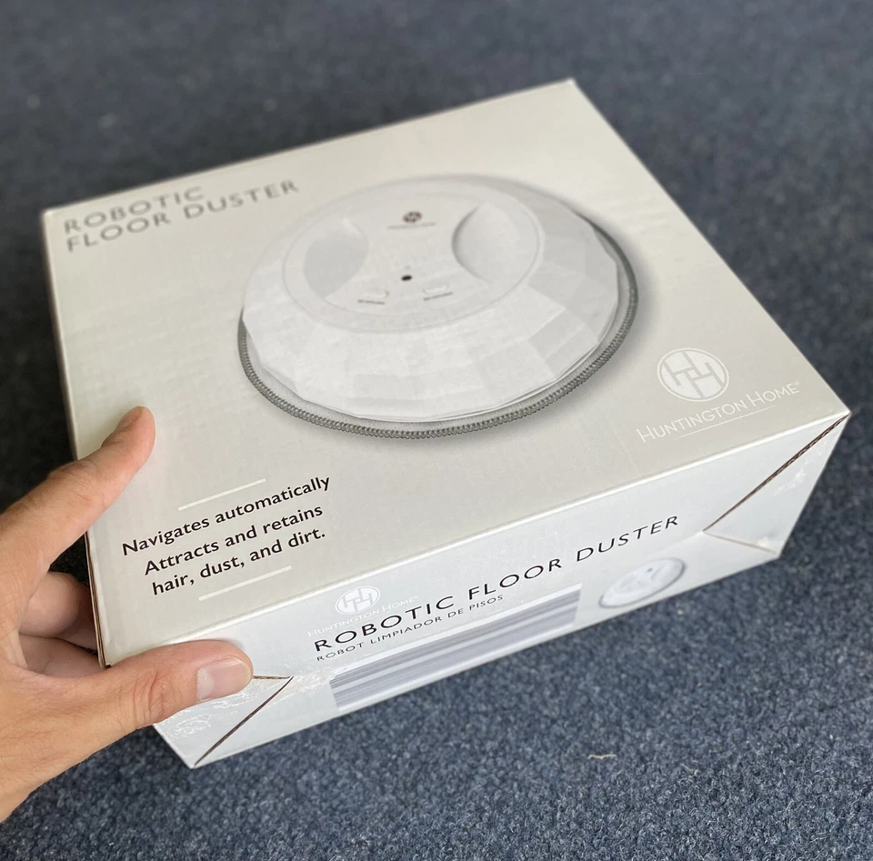 Robot Vacuum Cleaner automatically Attracts and retains hair, dust, and dirt - Image 4 of 4