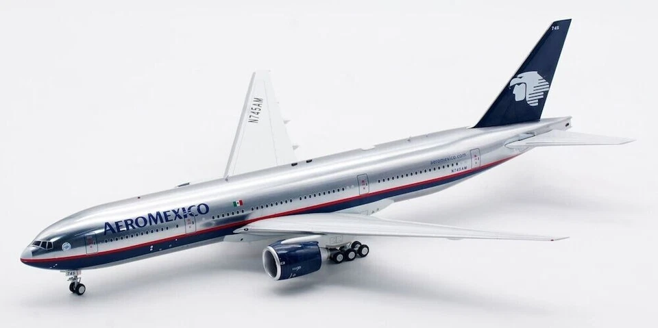 1:200 IF200 AeroMexico Boeing 777-200 N745AM pulido con soporte *ÚLTIMO* Foto 2 de 4