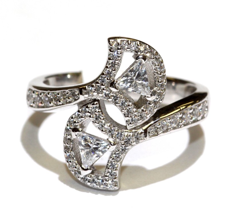 925 Sterling Silver Gold Plated Made with Swarovski Zirconia ByPass ring 4.8g 8