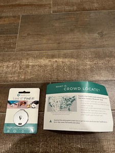 TrackR Bravo GPS Tracker  Key Tracker Phone Finder Wallet   NEW