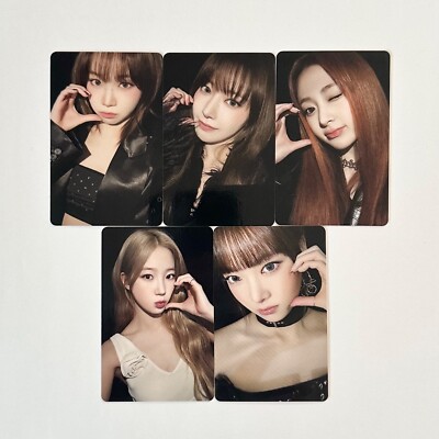 アメリカ限定‼️lesserafim ウンチェ FEARNOT ZONE トレカ LE SSERAFIM EASY HUH YUNJIN hello82 FEARNOT ZONE GIFT Photocard
