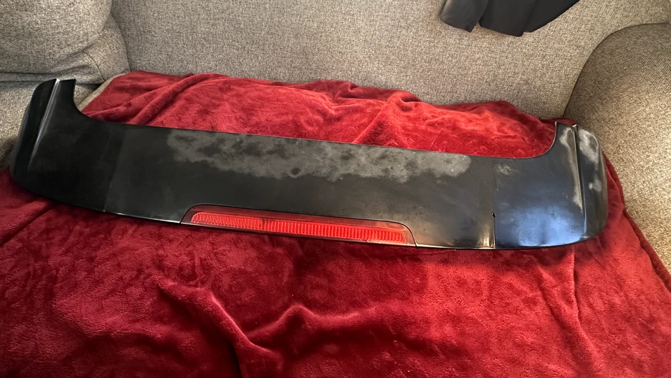 Rear Spoiler Ebony Black EB Fits 16-20 SORENTO 838973 OEM faded  - Image 2 of 4