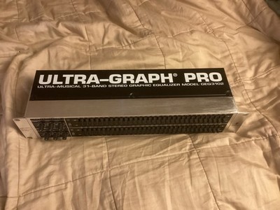 Behringer Ultra-Graph Pro GEQ3102 31 - Band Graphic Equalizer