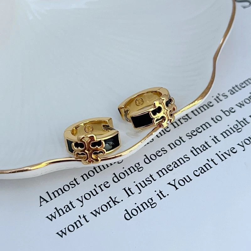 全新! Tory KIRA 珐琅 HUGGIE 耳环经典优雅女士小环黑色 — 第 2/3 张图片