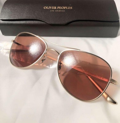 Sunglasses Case and cloth included OLIVER PEOPLES × THE ROW  display picture 3