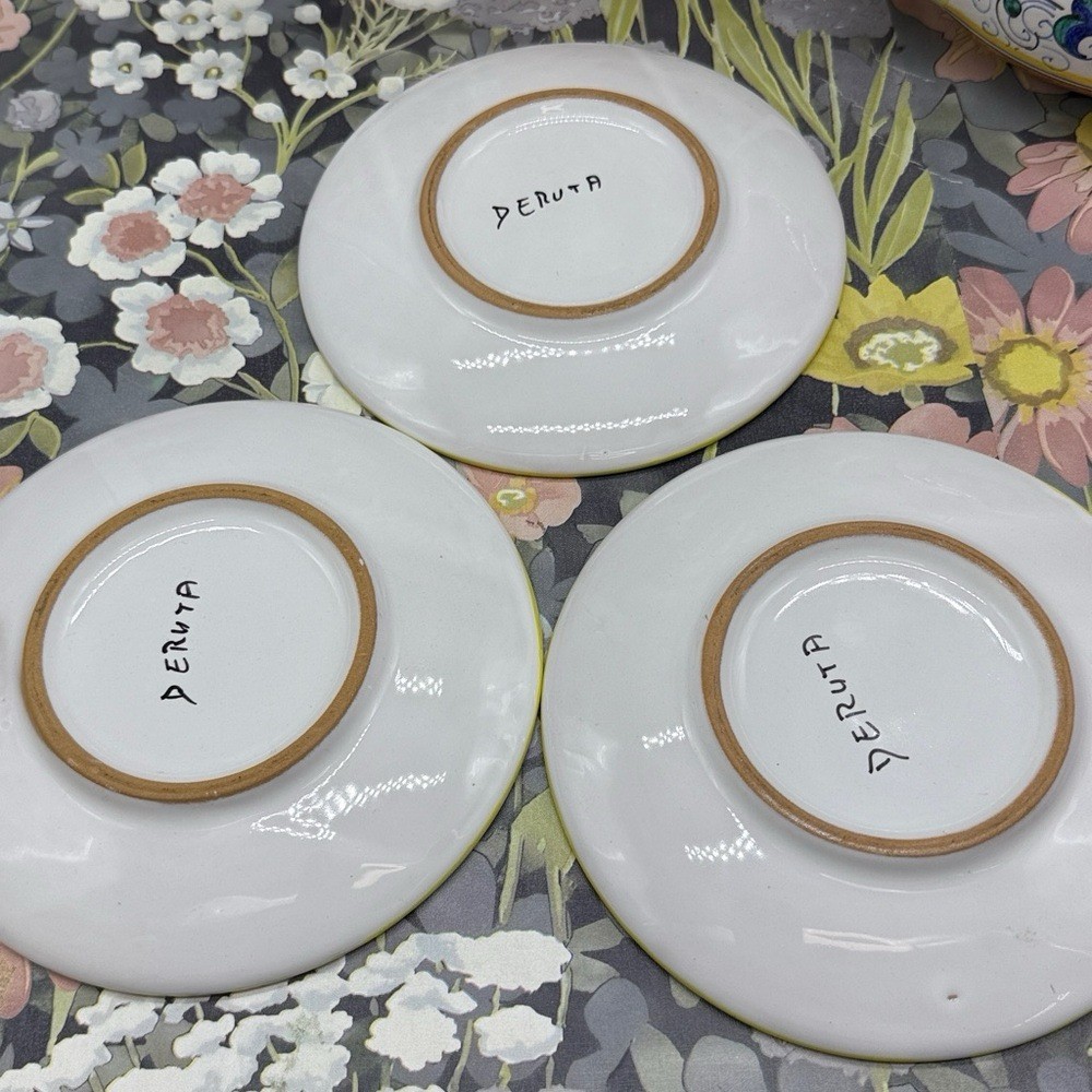 7 piece Deruta Pottery teapot and saucer set