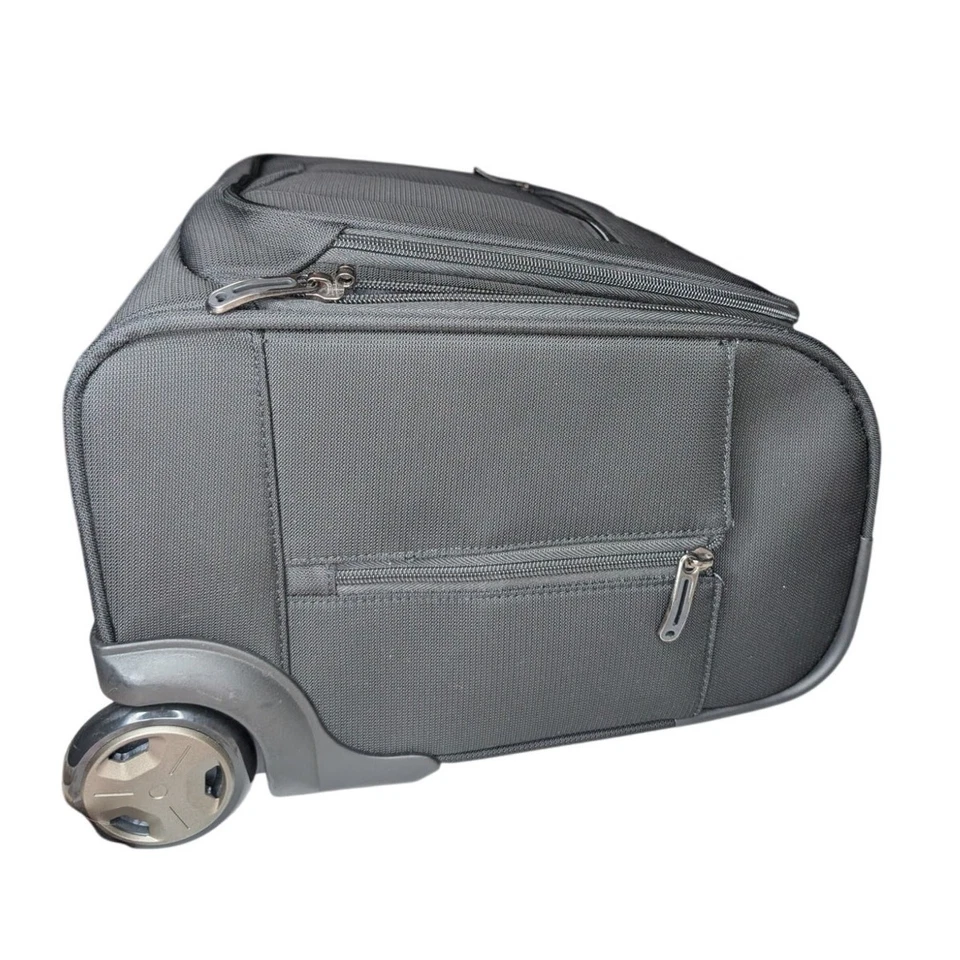 Delsey Paris Helium DLX 2 Wheel Under Seater Luggage  - Image 4 of 4