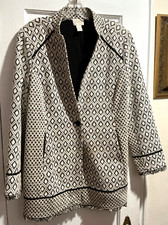 Chicos Blazer White Black  Gold Geometric Fringed 1 Button Long Jacket Sz 2 EUC