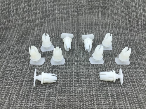 RANGE ROVER CAR LOWER DOOR SEAL/WEATHER STRIP FASTENER PLASTIC GROMMET TRIM CLIP - Picture 9 of 9