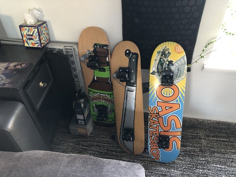 skateboard deck lamp