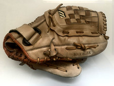Mizuno MZ1320 13" Max Flex Steerhide Leather Superior Design Softball Glove RHT