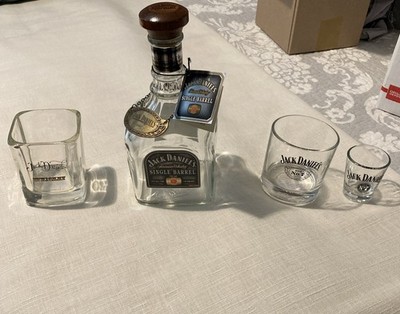 Jack Daniels Single Barrel 94 Proof EMPTY Bottle-Wood Cork Tag & Metal Tag (Set)