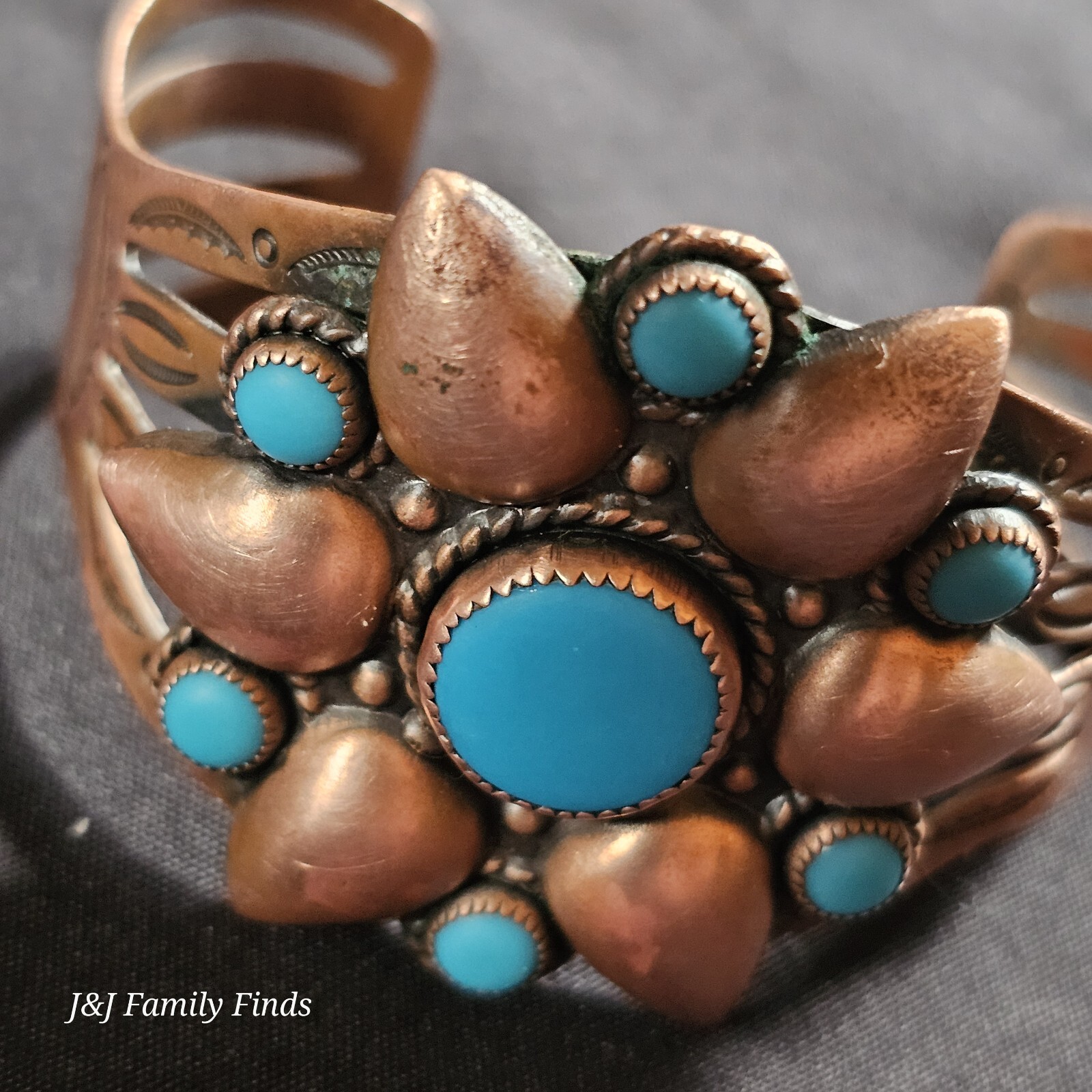 Vtg Bell Solid Copper & Turquoise Cuff Bracelet F… - image 16