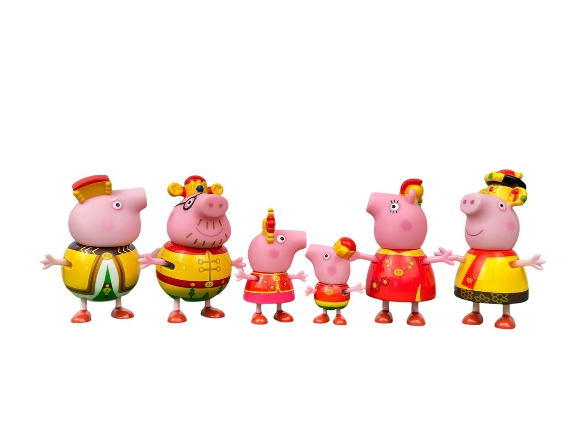 NIB: Peppa Pig Spring Festival 3.2” Granny Grandpa Mom Dad