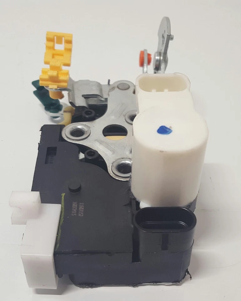 New GM OEM Front Left Driver Door Lock Actuator Fits 1999-2007  Silverado Sierra - Image 2 of 4