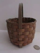 Vintage Wabanaki "May Day" or candy basket - circa 1910-1940