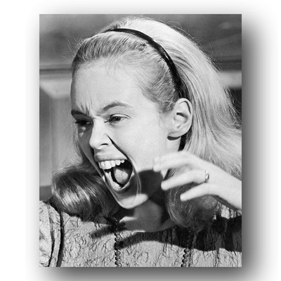 Sandy Dennis Photo 8x10 Who's Afraid Of Virginia Woolf 1966 Film Still