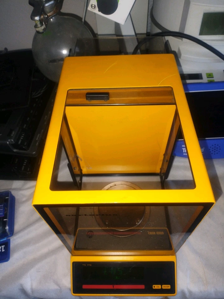 11992 Sartorius 1801 escala balanza cerrada 110 gramos / 0,1 mg Foto 2 de 4