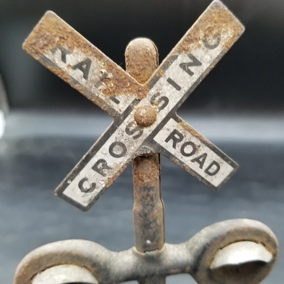 Marx Or Lionell Railroad Crossing Signal No 154 For Restoration 027 / 0 Gauge - Image 2 of 4