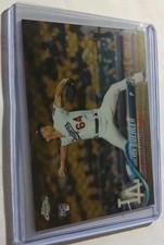2018 Topps Chrome Walker Buehler Rookie Card #71 Los Angeles Dodgers(B2). rookie card picture