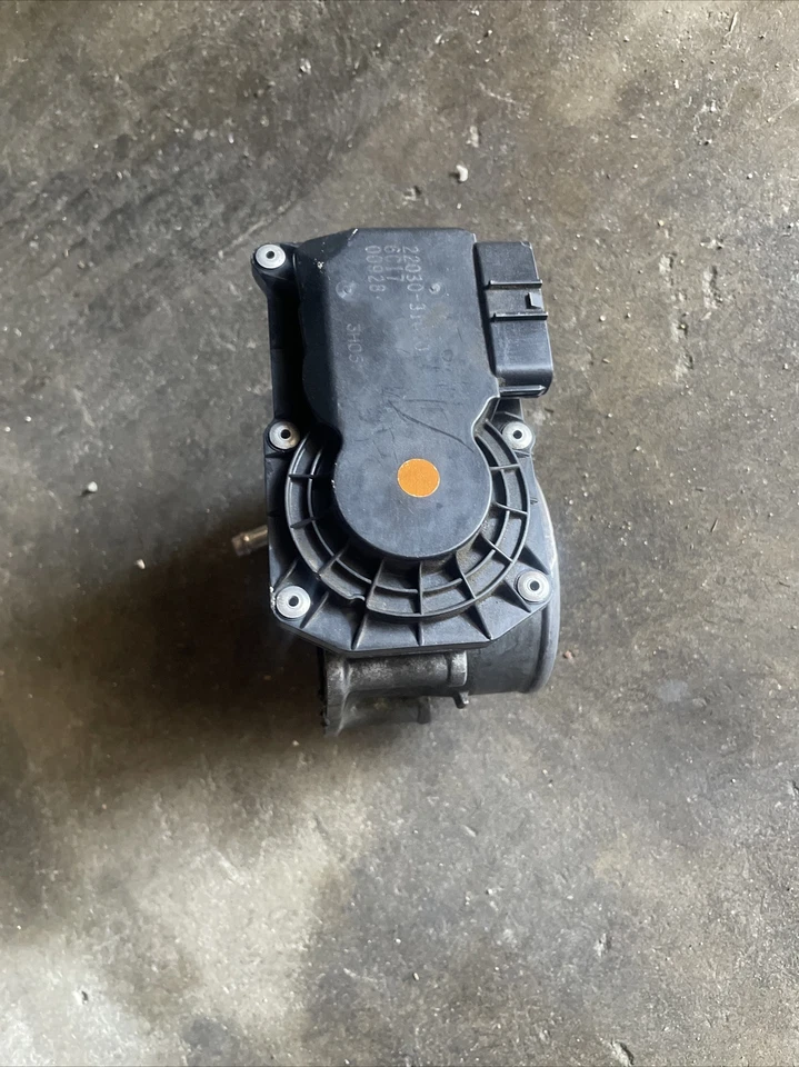 Lexus GS300 2006 carrocería del acelerador  Foto 4 de 4