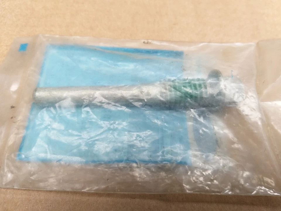 Pinza de freno de disco deslizante Ford finales de 1978 principios de 1979 Mustang Mercury Capri  Foto 2 de 4