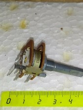 Potentiometre 2x 100 K ohm Log axe 6 mm prise physiologique 50 k ALPS       N113