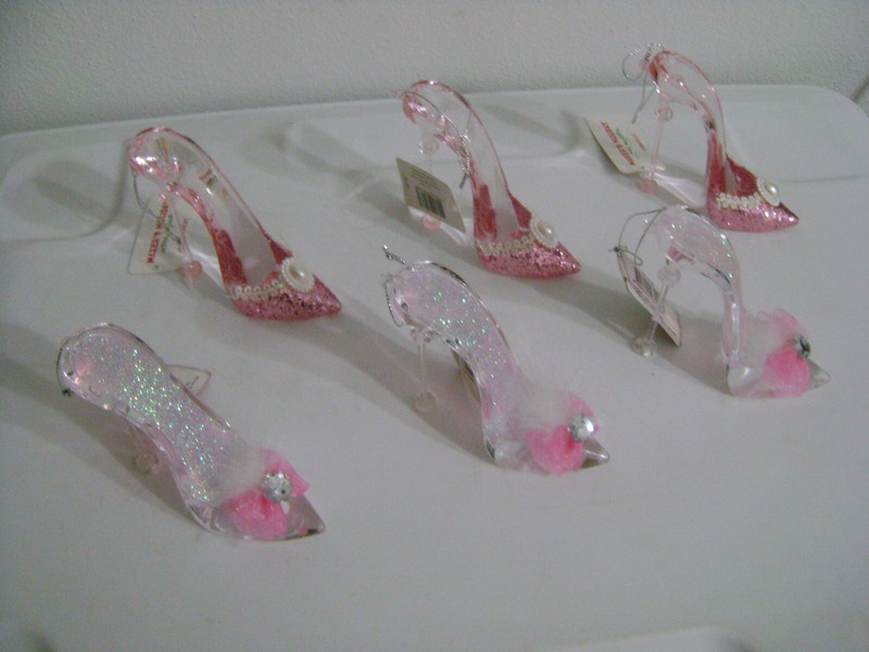 STILETTOS HIGH HEEL CLEAR PINK HANGING ORNAMENTS SIX (6) 3 1/2" x 3 12" NWTGS