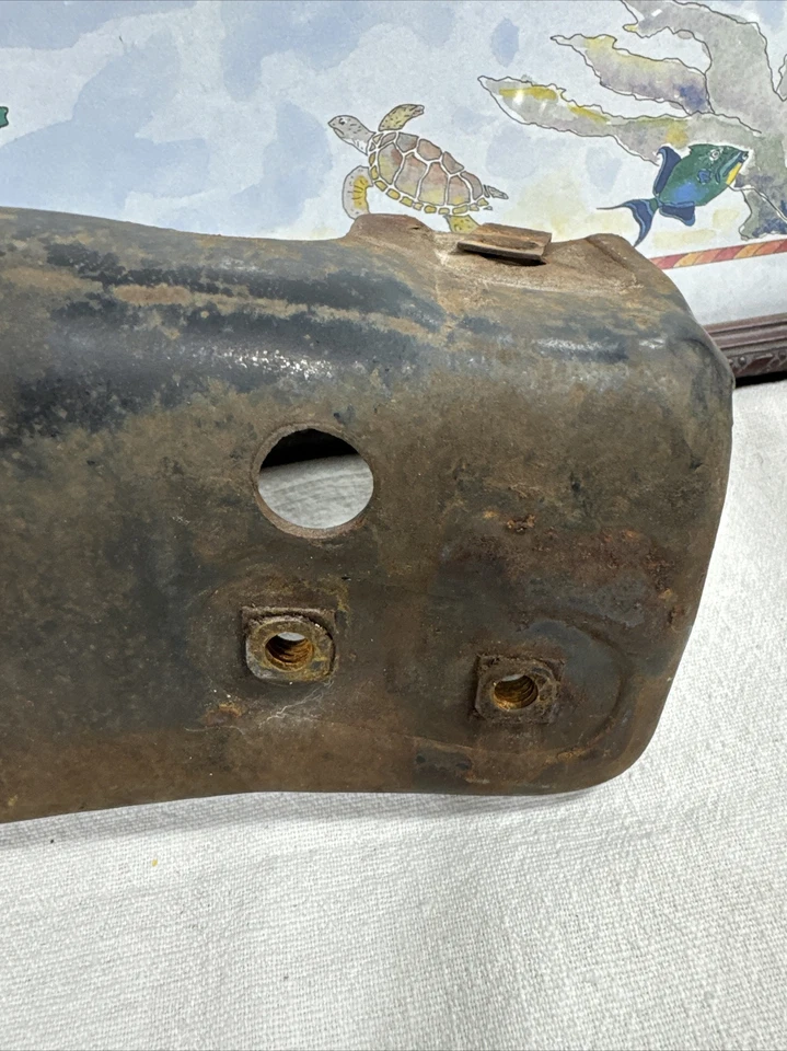 Ford Galaxie 500 XL LTD 1965 1966 capó lateral izquierdo bisagra al soporte de la carrocería Foto 4 de 4